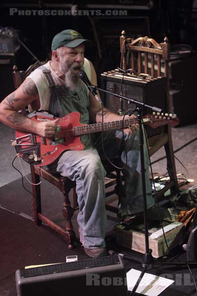 SEASICK STEVE - 2008-11-15 - PARIS - La Cigale - 